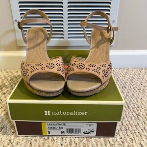 Naturalizer Lailah Open-Toe Wedges - 9M - Nude